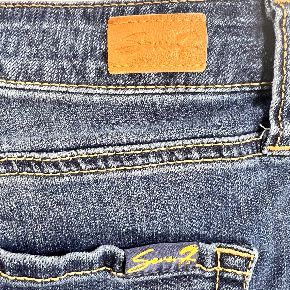 Seven7 Weekend Short Hi-Rise Denim Shorts Women Size 14 Color Blue - Picture 7 of 8